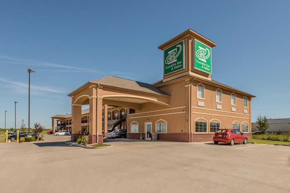 Executive Inn & Suites Cushing Luaran gambar